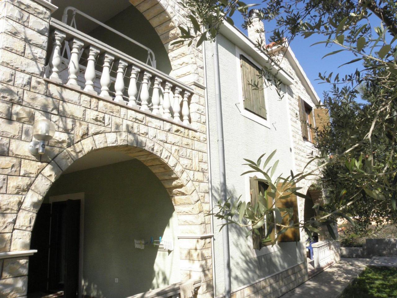 Apartments Brane - 180M To The Sea Vrsi Exterior photo